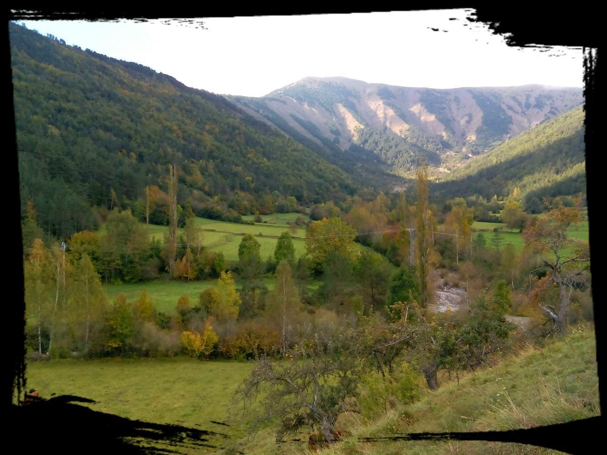 Albergue El Ultimo Bucardo Linas de Broto Luaran gambar