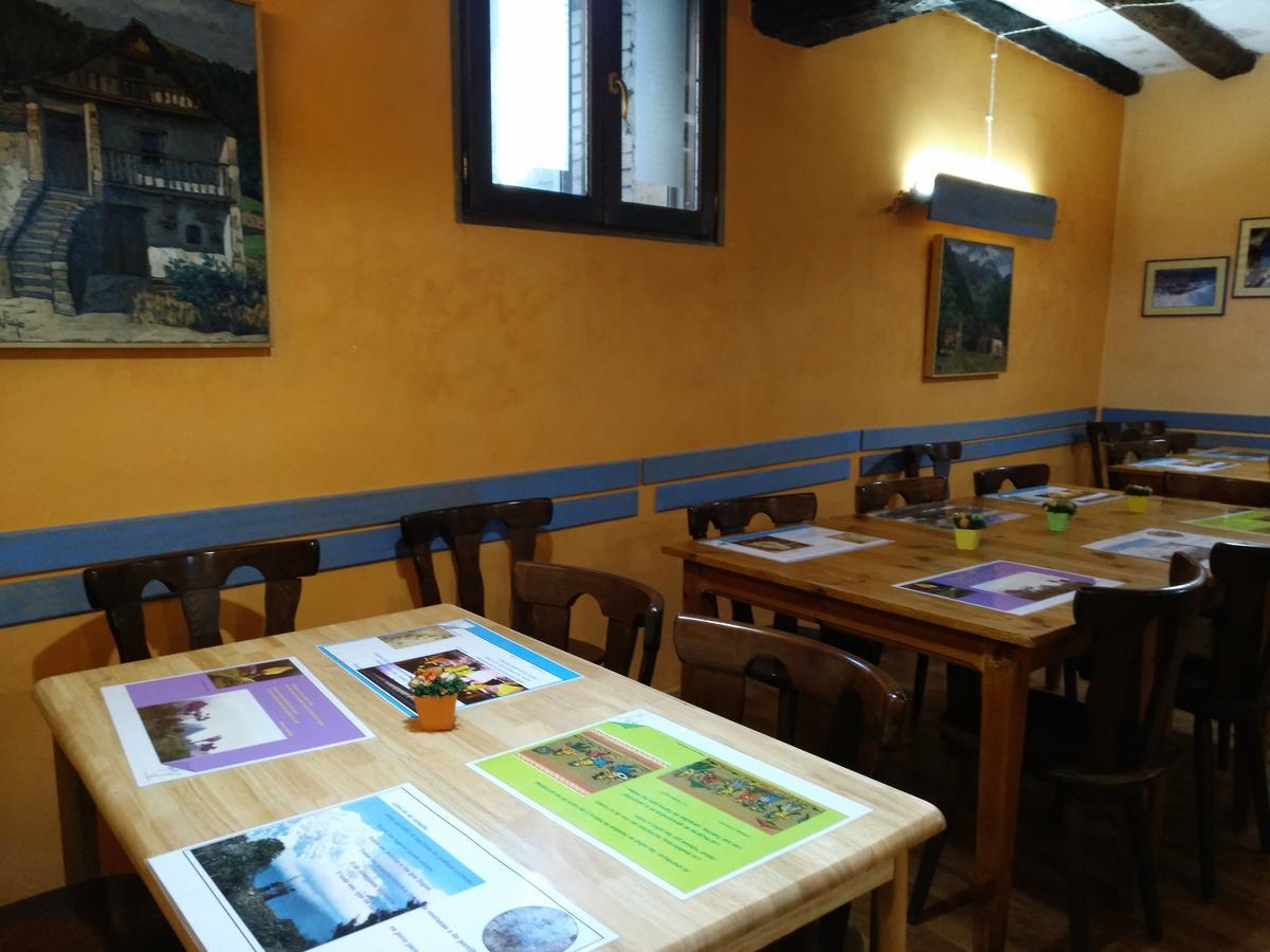 Albergue El Ultimo Bucardo Linas de Broto Luaran gambar